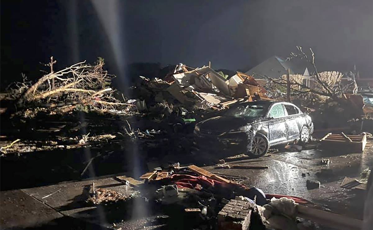 Tres muertos por un tornado en Carolina del Norte mientras Estados