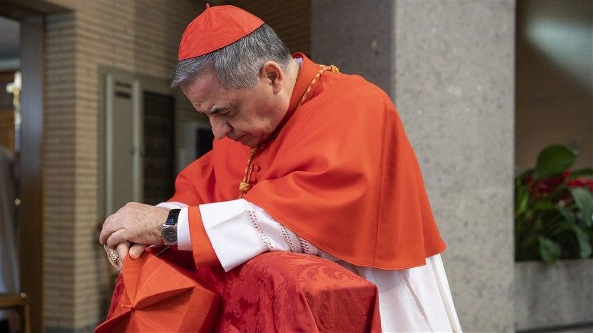 El Vaticano sostiene que cardenal Becciu malversó fondos de la Secretaria de Estado