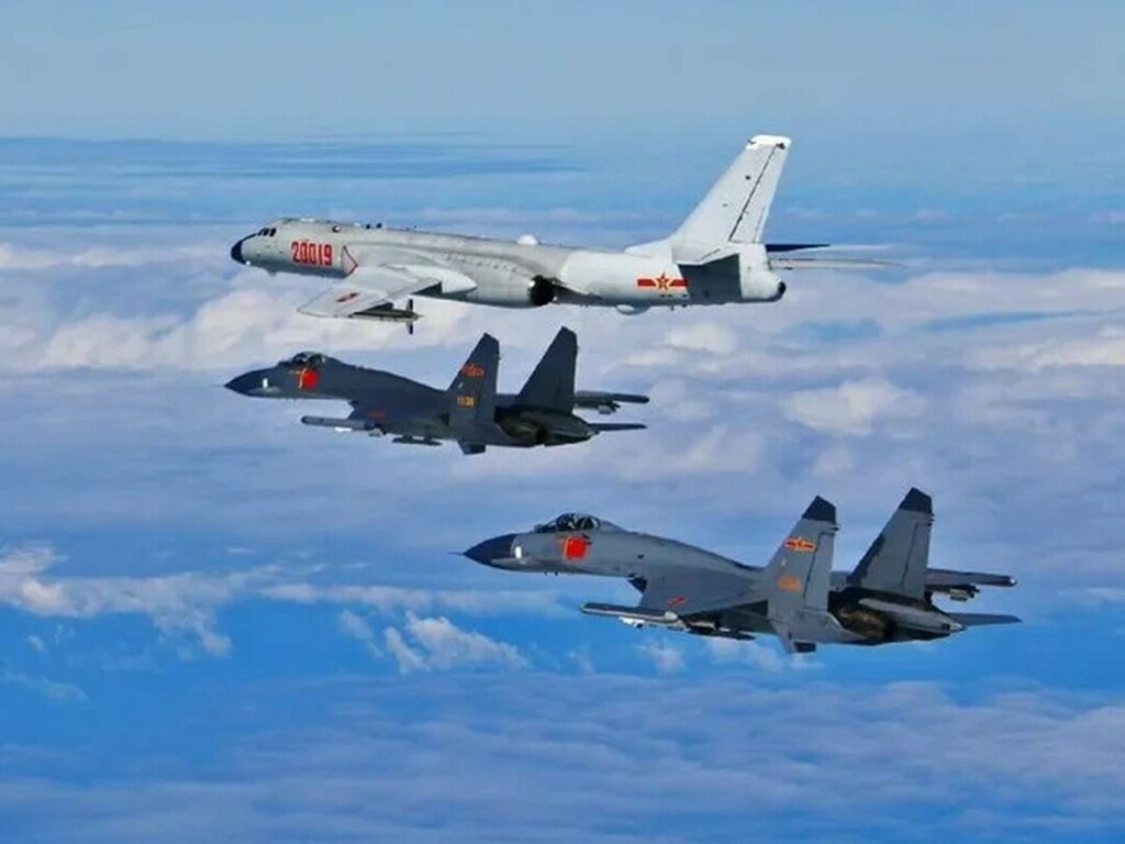 Taiwán denuncia presencia de más de 40 aviones de China cerca de la isla