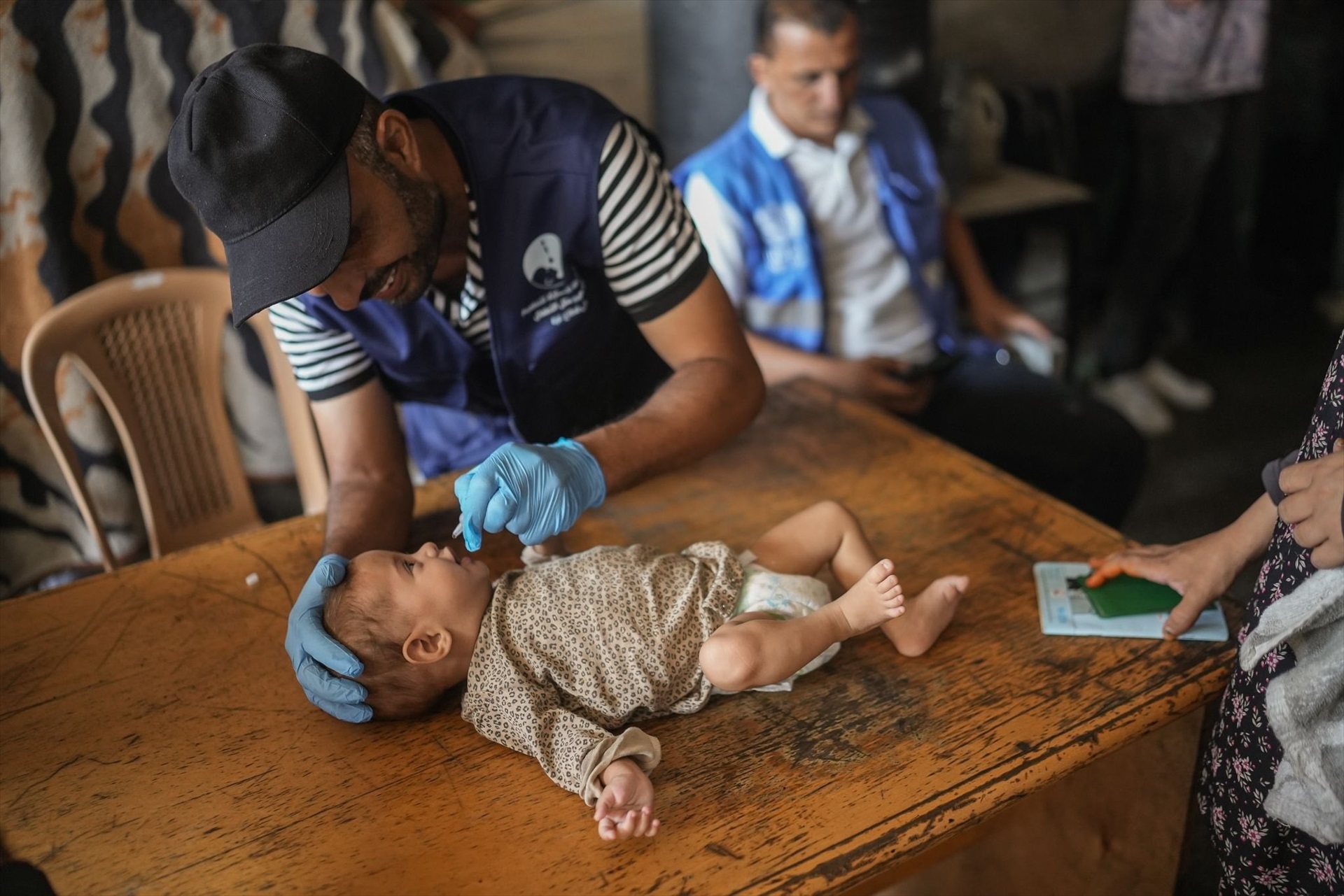 Gaza iniciará este sábado tercera fase de vacunación contra la polio