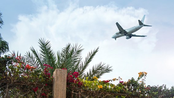 Seis razones para viajar en avión que no todos conocen