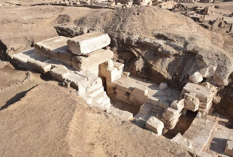 Se descubre posible templo ptolemaico al norte de Luxor