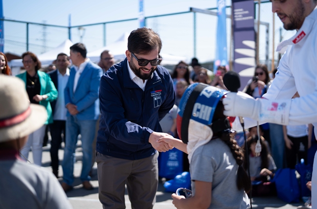 Presidente Boric encabeza el lanzamiento del programa Comunidad Crece desde Lo Prado