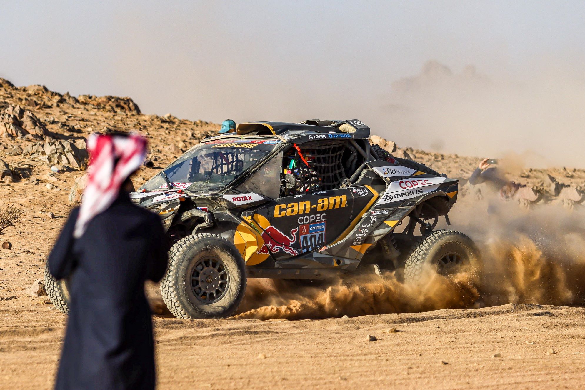 Gran jornada de Chaleco López en primera etapa del Dakar 2025