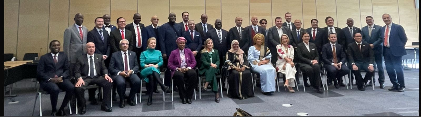 Senador Chahuán postula a Ahmed Bin Mohamed Aljarwan al Premio Nobel de la Paz