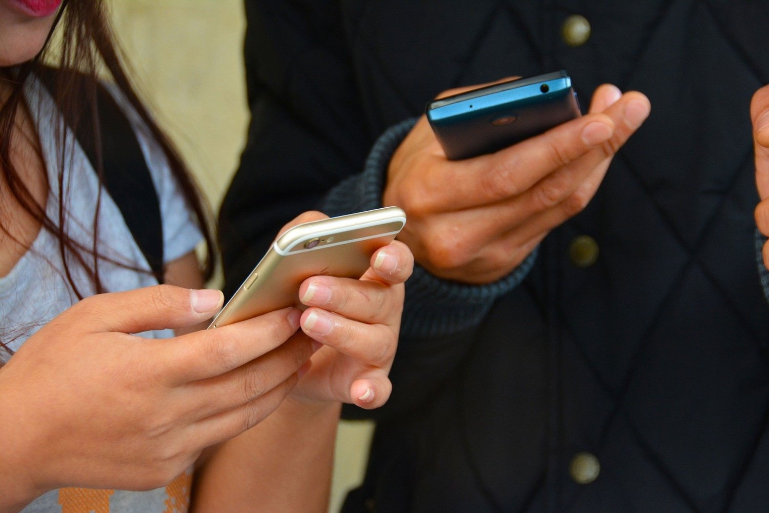 Celulares y violencia escolar