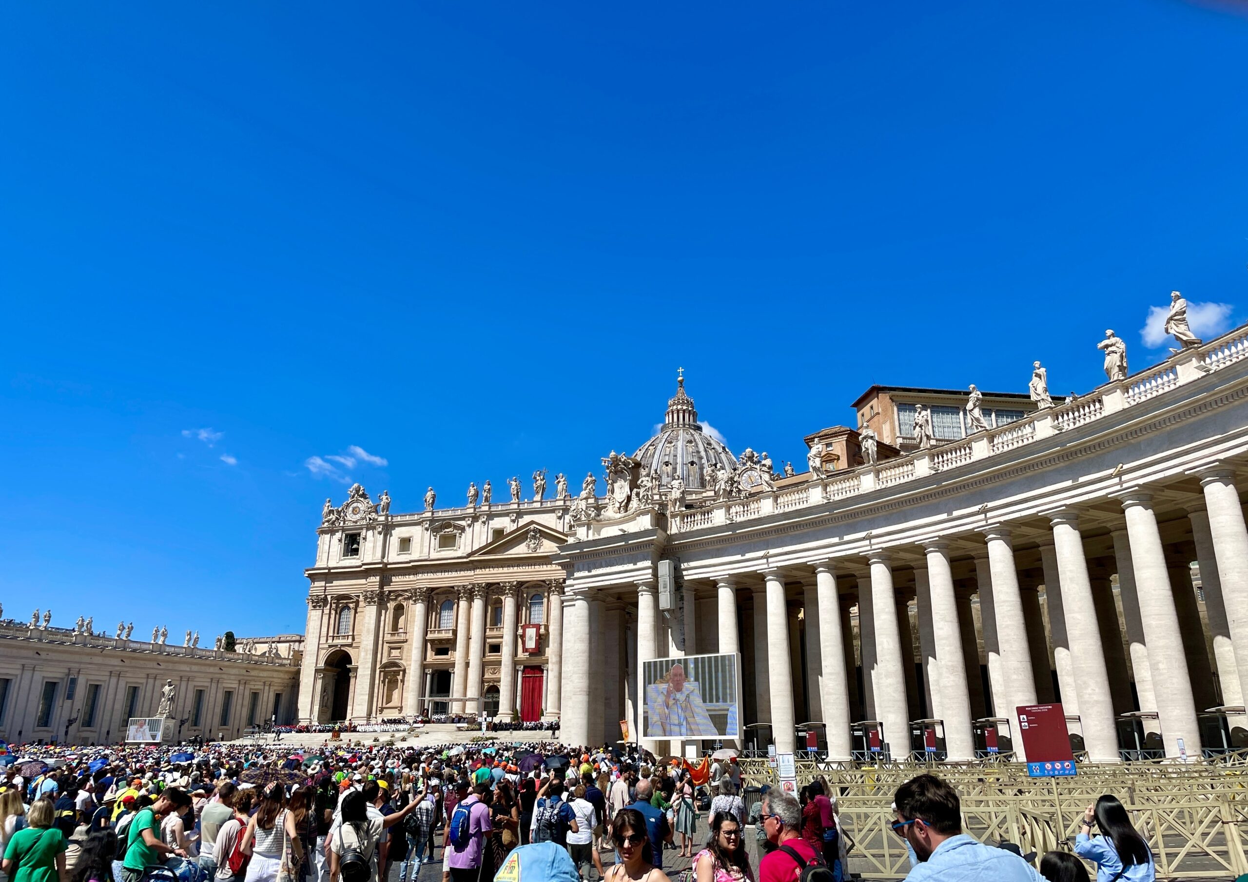 Auge de turismo religioso: aumentó demanda de recorridos inspirados en el Papa Francisco